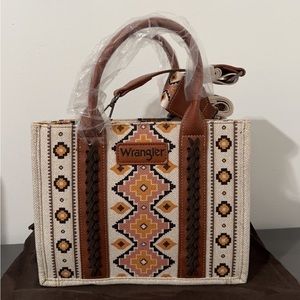 Wrangler Small Tote w/ Strap